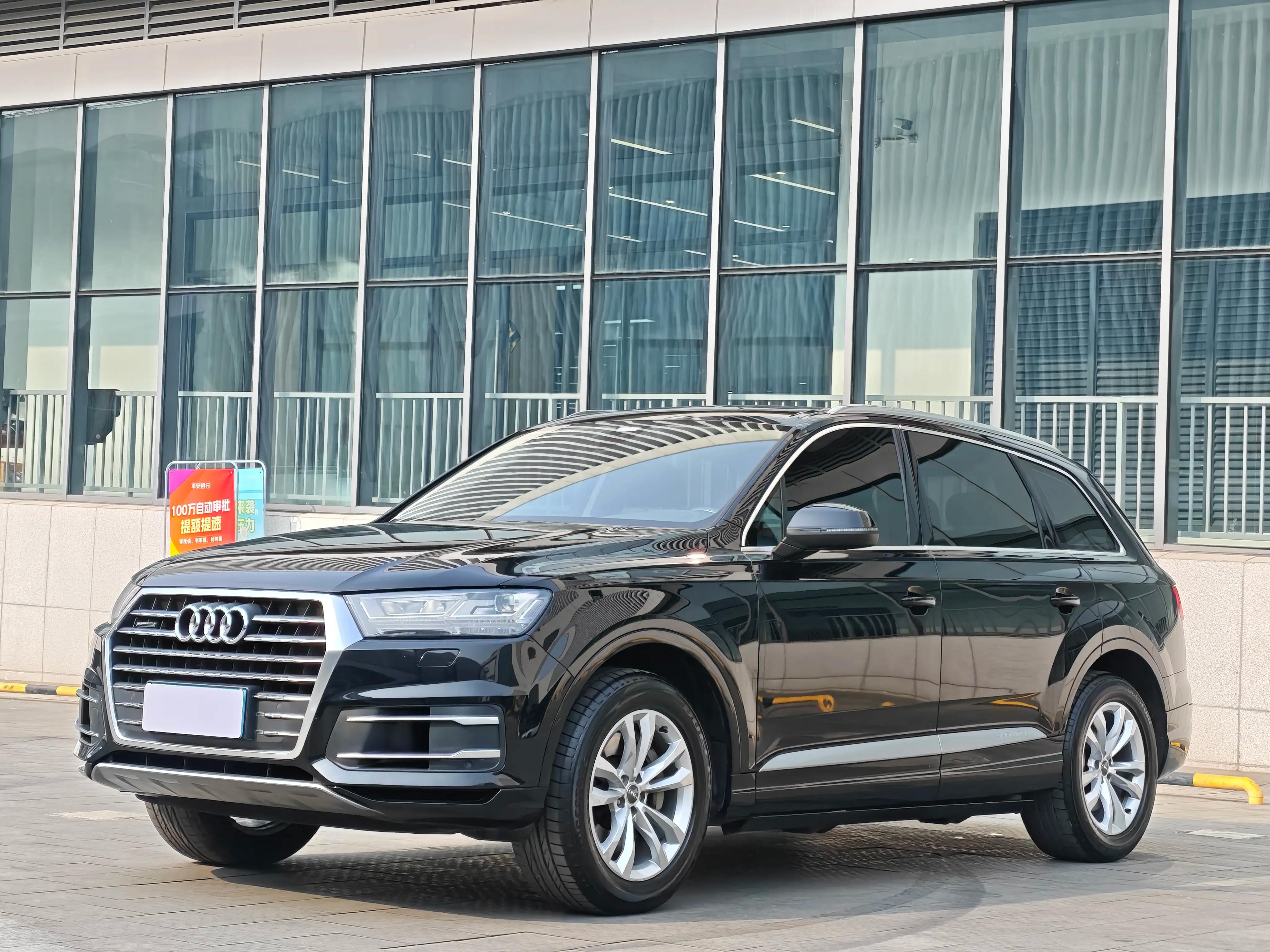 Audi Q7 2019 г.