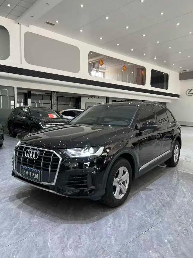 Audi Q7 2023 г.