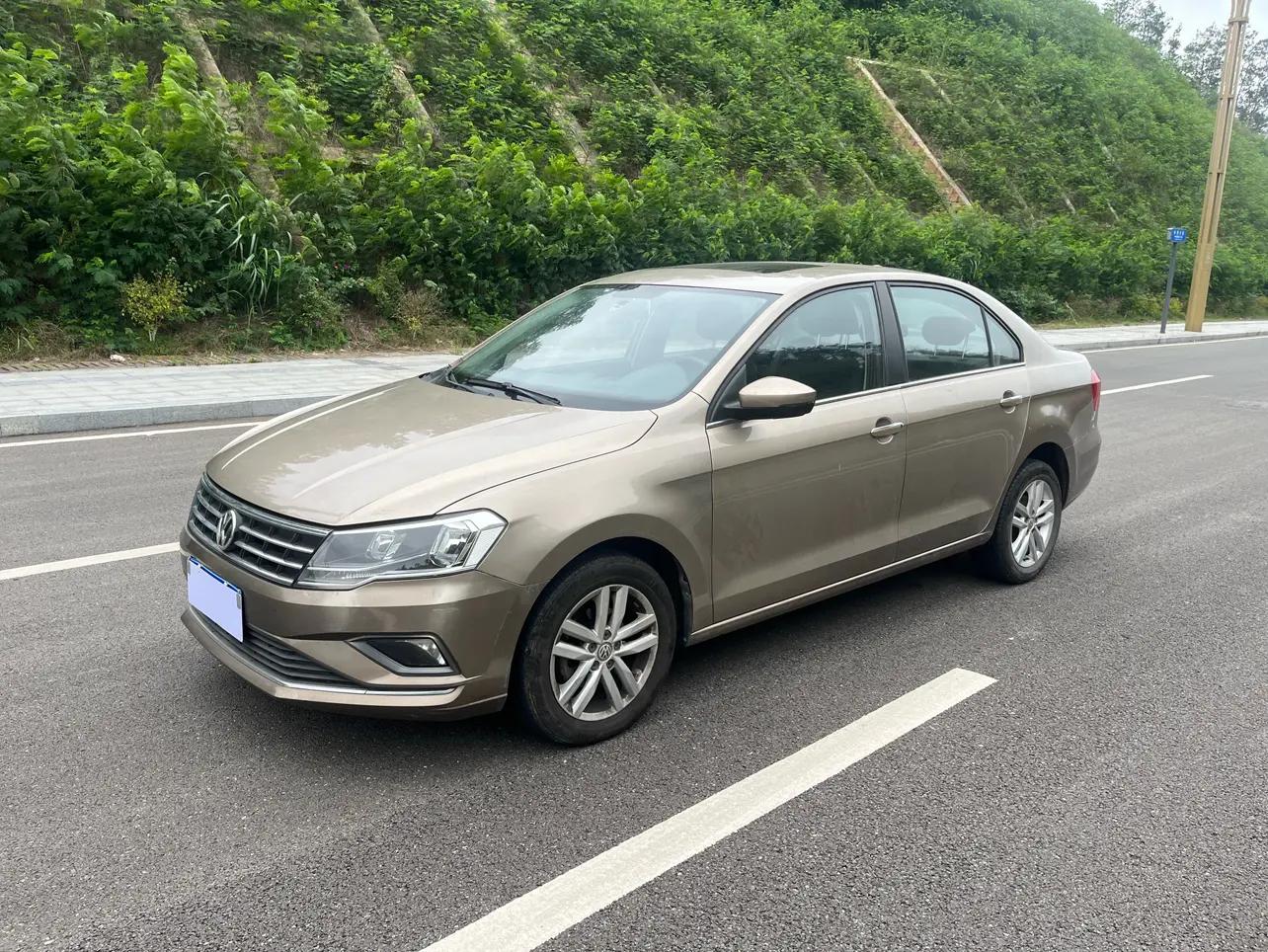 Volkswagen Jetta 2018 г.