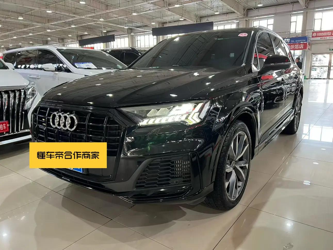Audi Q7 2021 г.