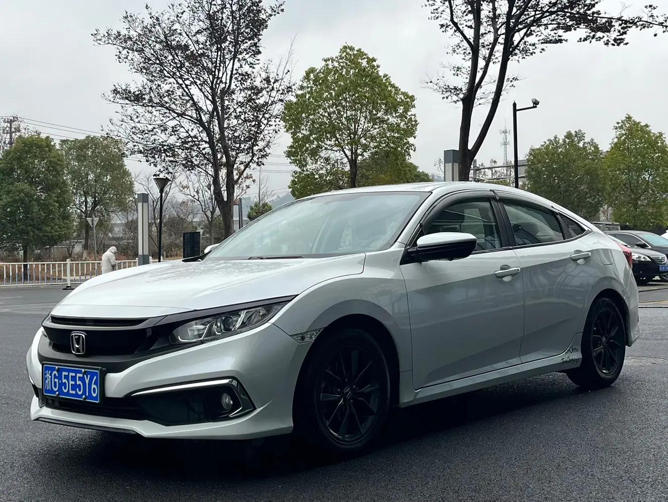Honda Civic 2021 г. 61115 км.