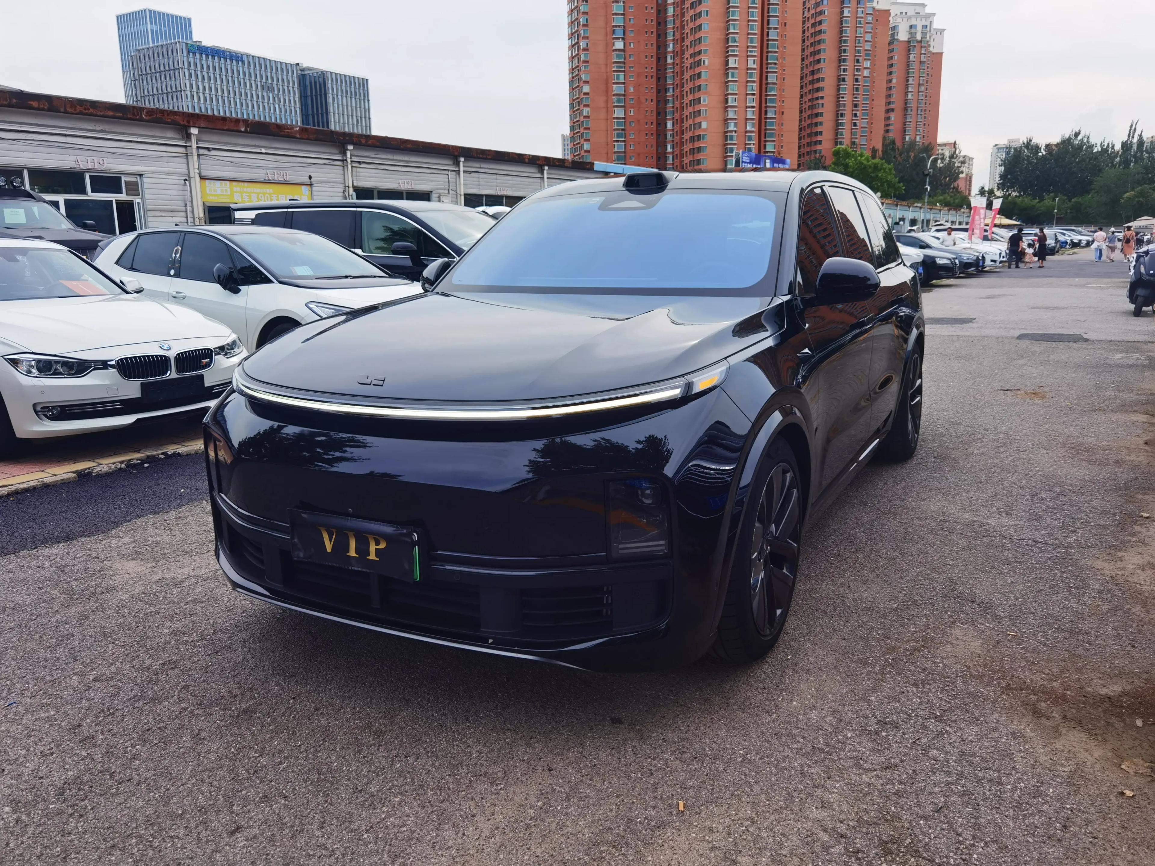 Lixiang L9 2023 г. 64035 км.