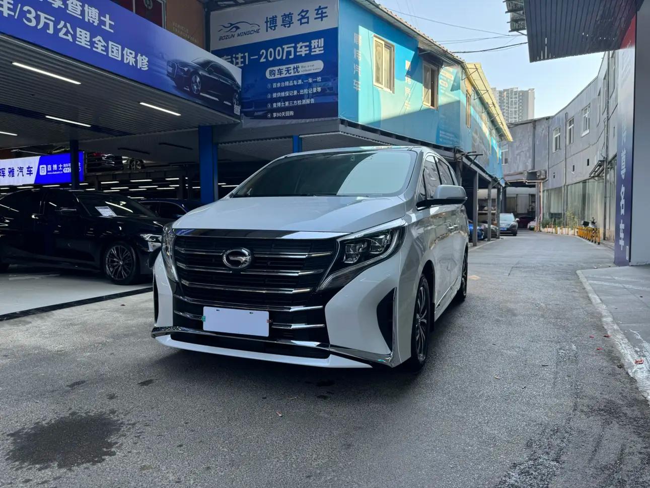 GAC Trumpchi M8 2023 г. 39194 км.