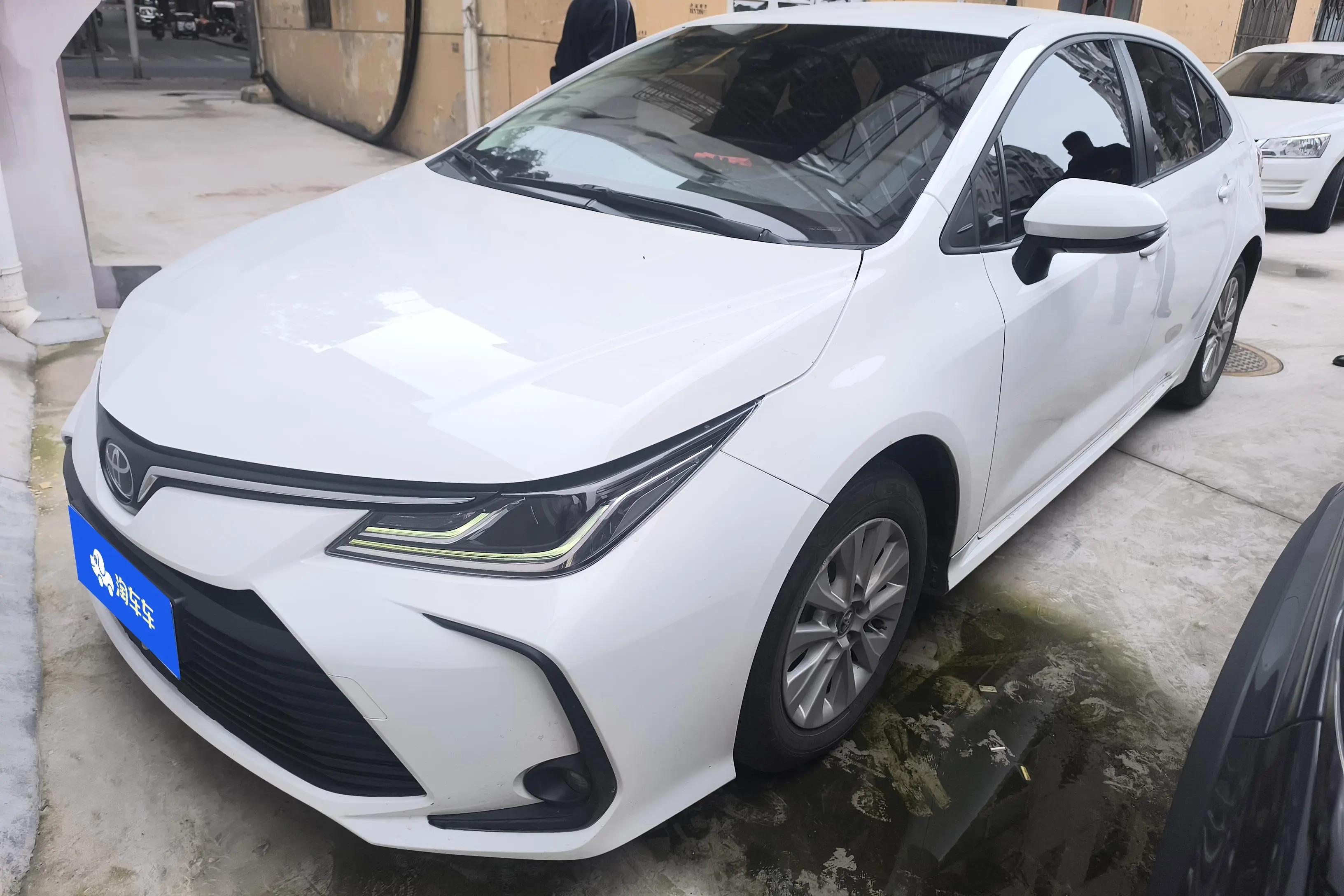 Toyota Corolla 2023 г. 39427 км.