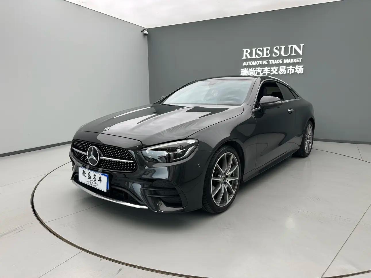 Mercedes-Benz E-Class 2023 г. 14035 км.