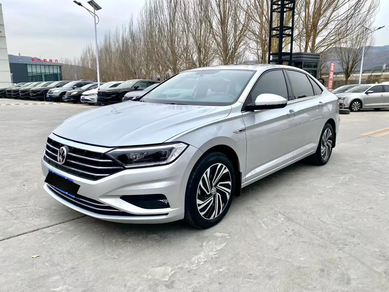 Volkswagen Sagitar 2021 г. 46125 км.