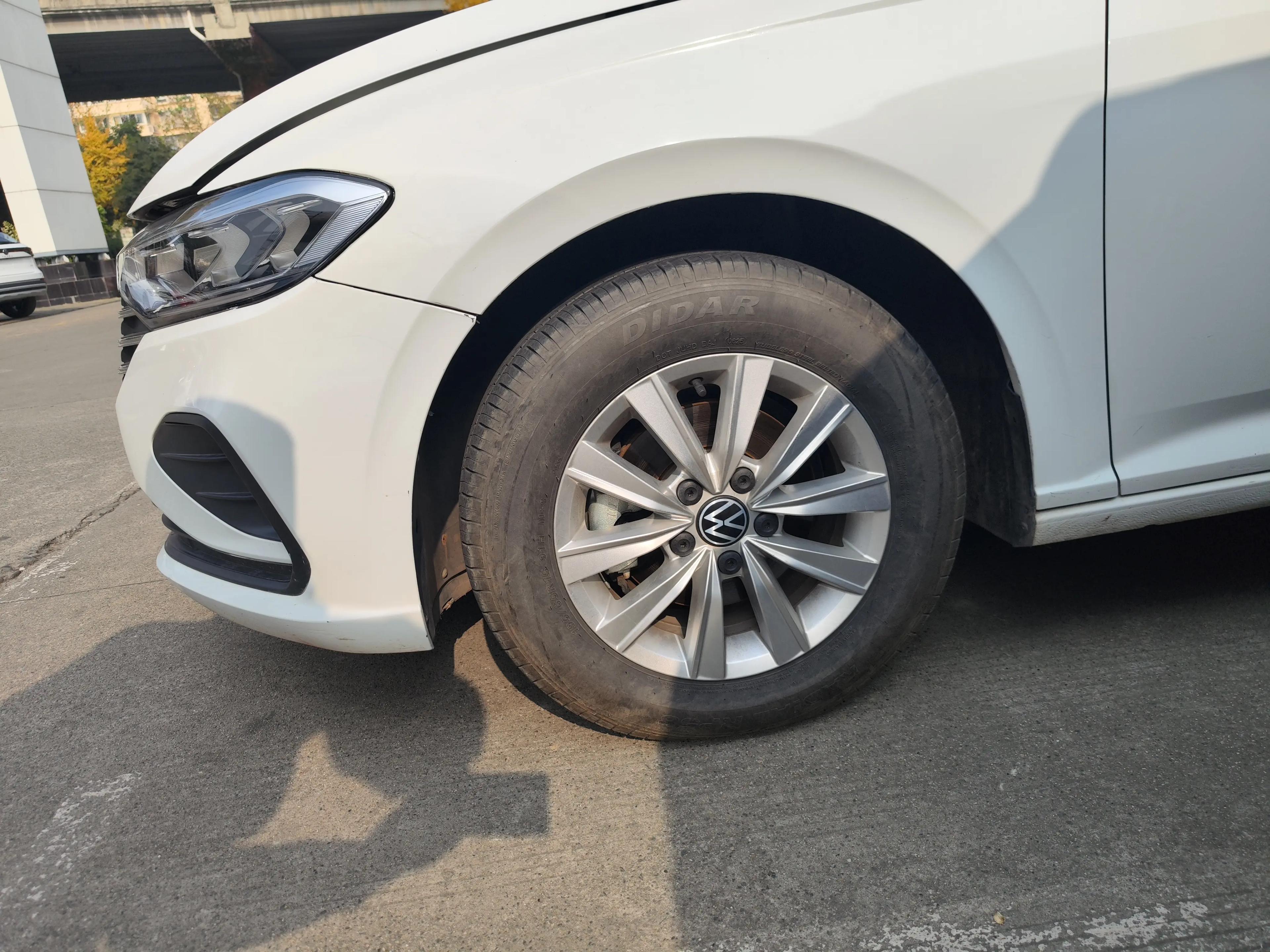 Volkswagen Lavida 2023 г. 84521 км.