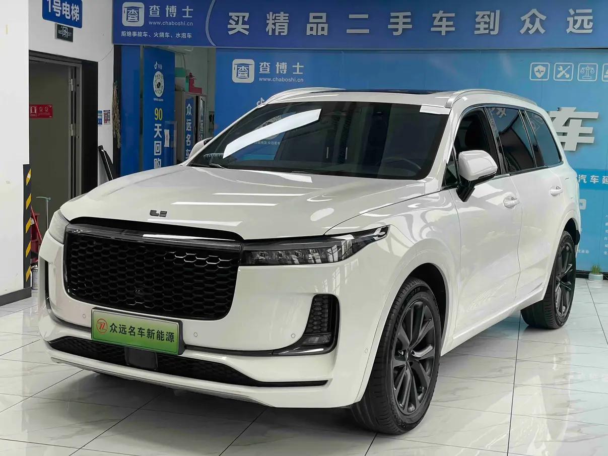 Lixiang ONE 2022 г. 65137 км.