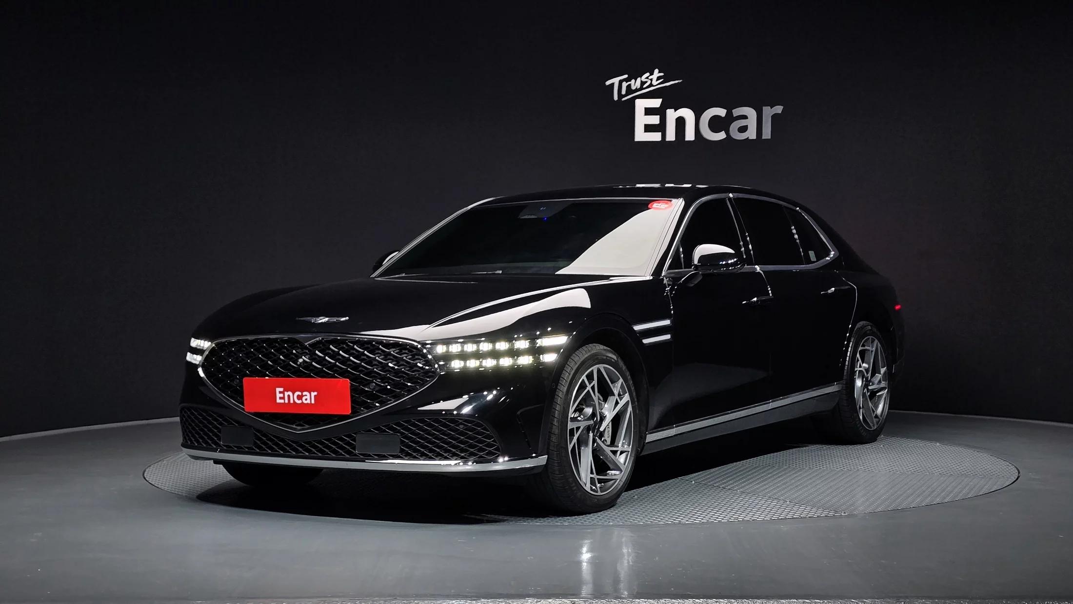 Genesis G90 Gasoline 3.5 Turbo AWD, 2022 г. 43646 км.