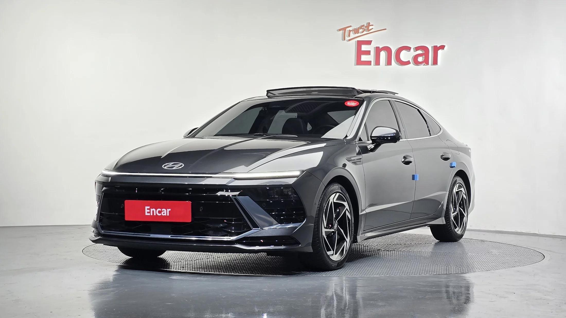 Hyundai Sonata 2.0 Exclusive, 2023 г. 31219 км.