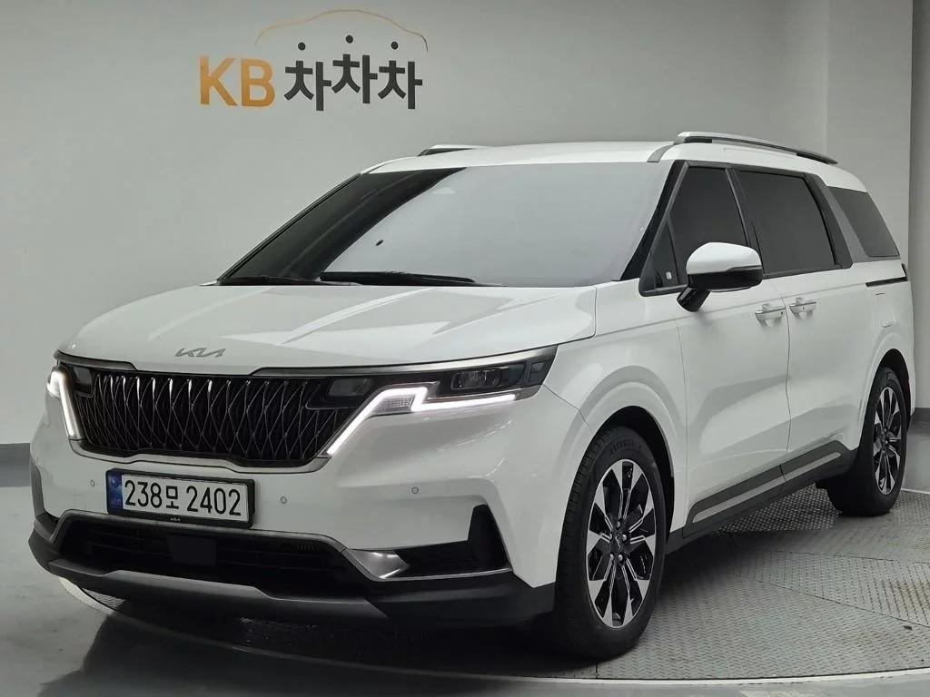 Kia Carnival 7-Seater Outdoor Noblesse, 2023 г. 23658 км.