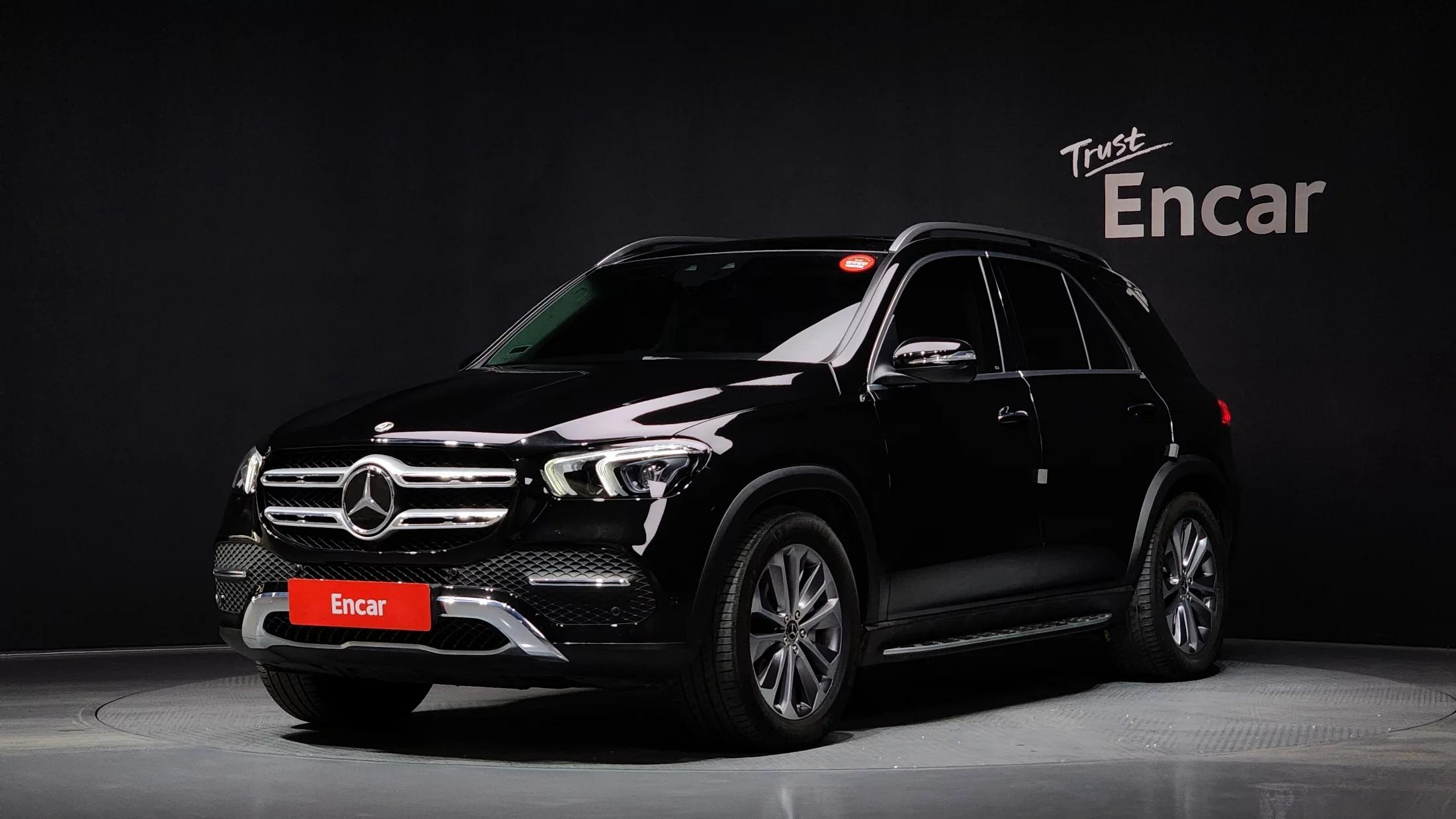 Mercedes-Benz GLE-Class GLE300d 4MATIC, 2021 г. 37963 км.