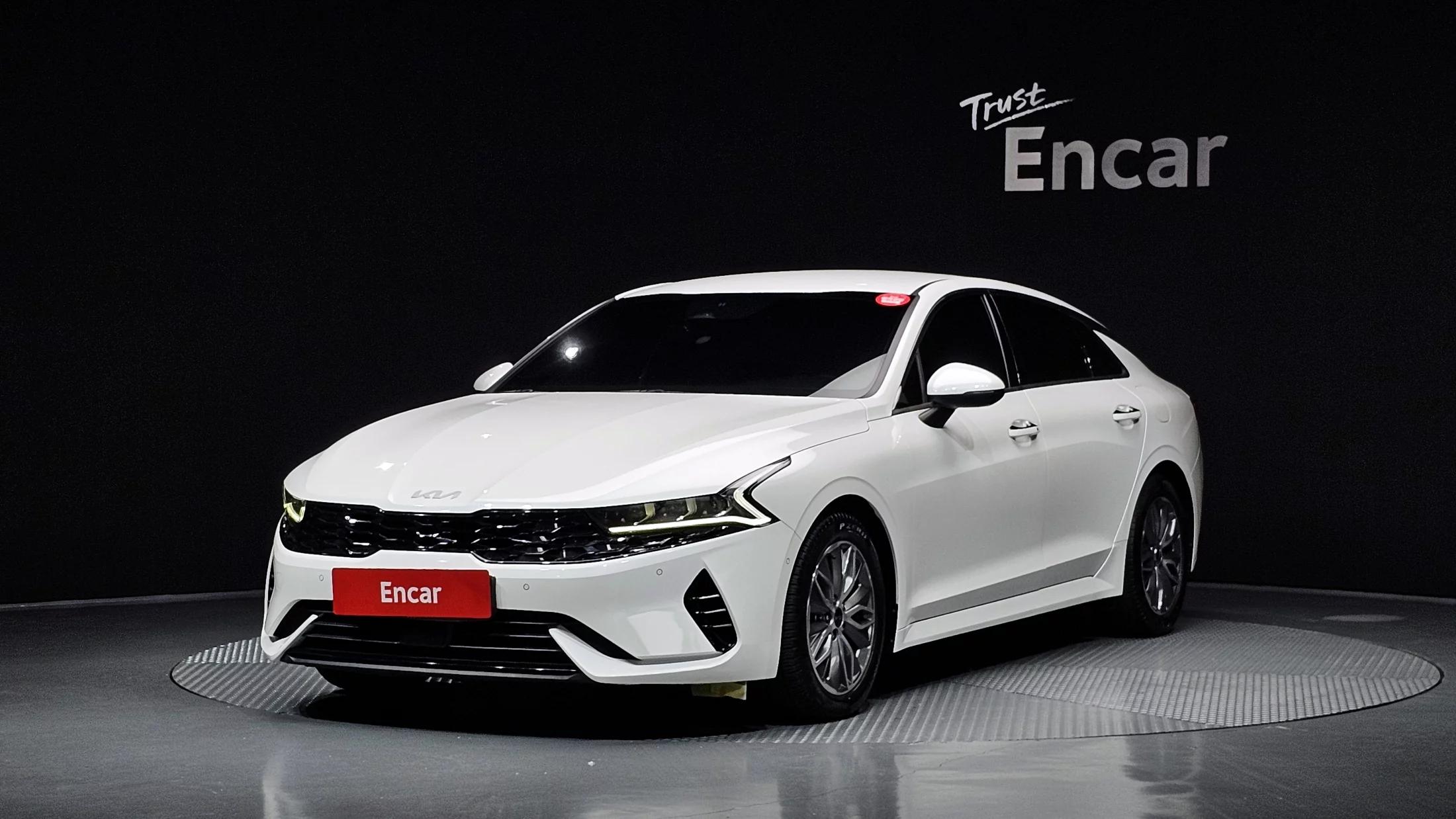 Kia K5 (Киа Оптима) Signature, гибрид, 2021 г. 45885 км.