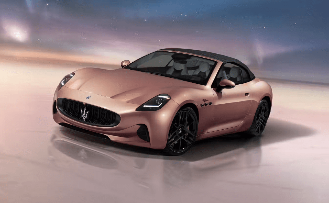 Поприветствуйте Maserati GranCabrio Folgore: Полностью электрический роскошный кабриолет дебютирует с 818 лошадиными силами и максимальной скоростью 180 МПч