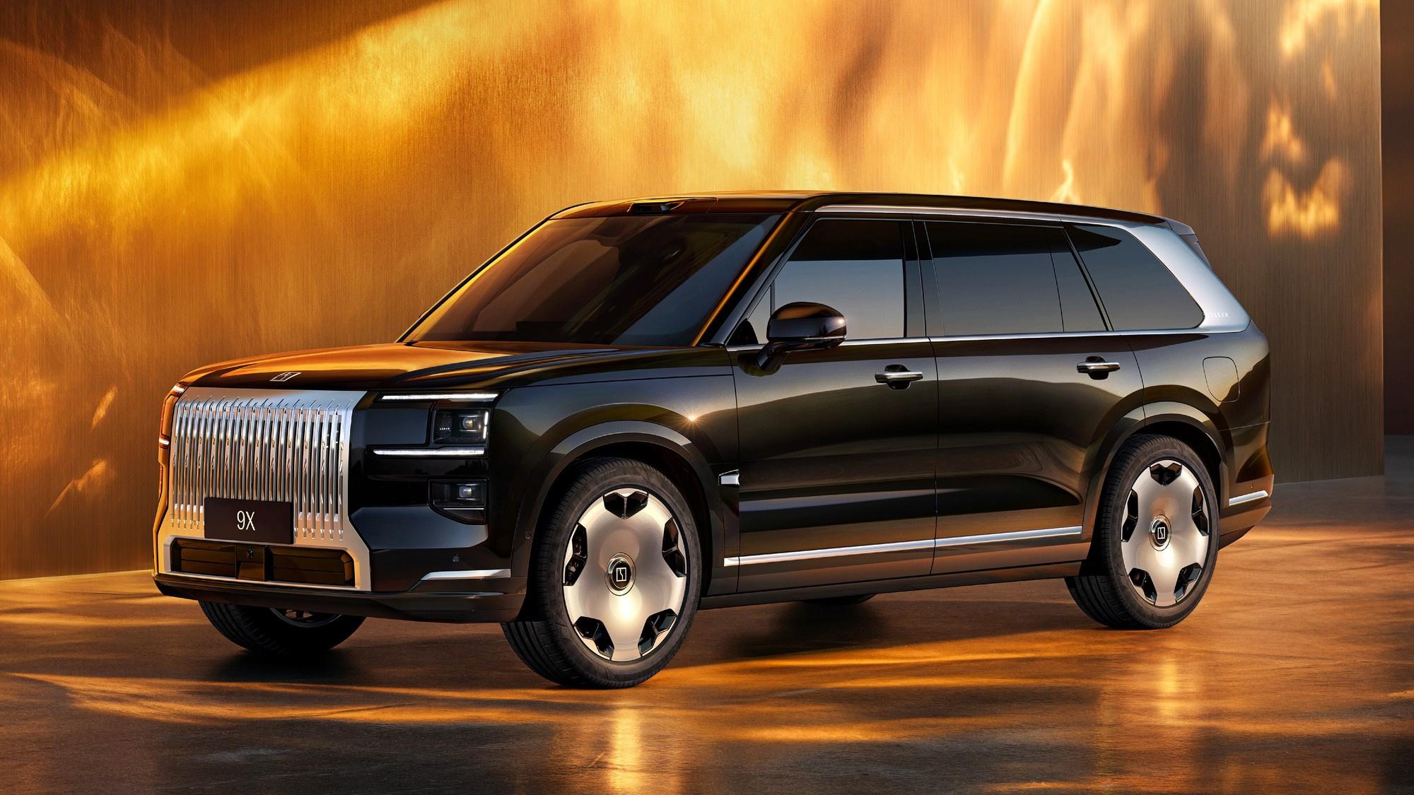 Одни из первых: Zeekr 9X Ultra уже пополнил шоурумы GAZTORMOZ